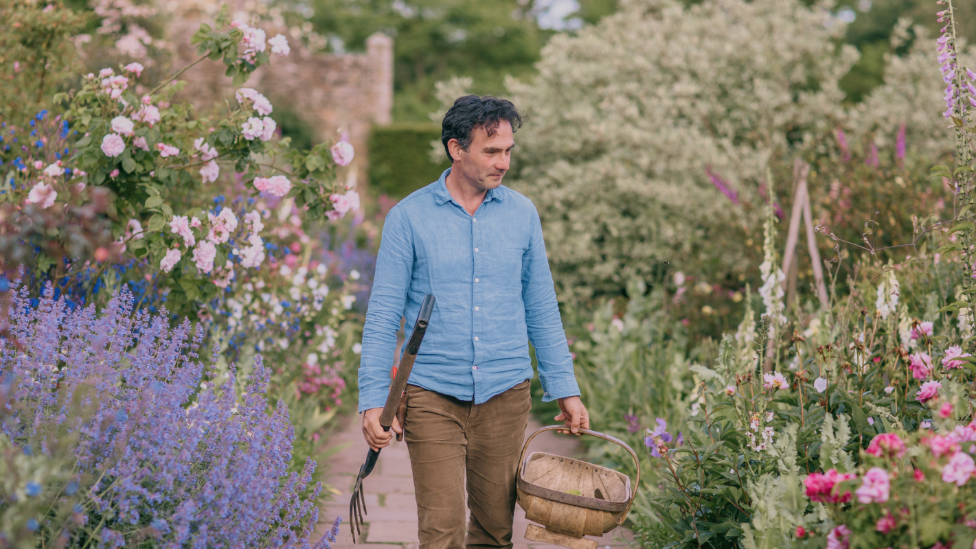 The Art of Gardening at Sissinghurst