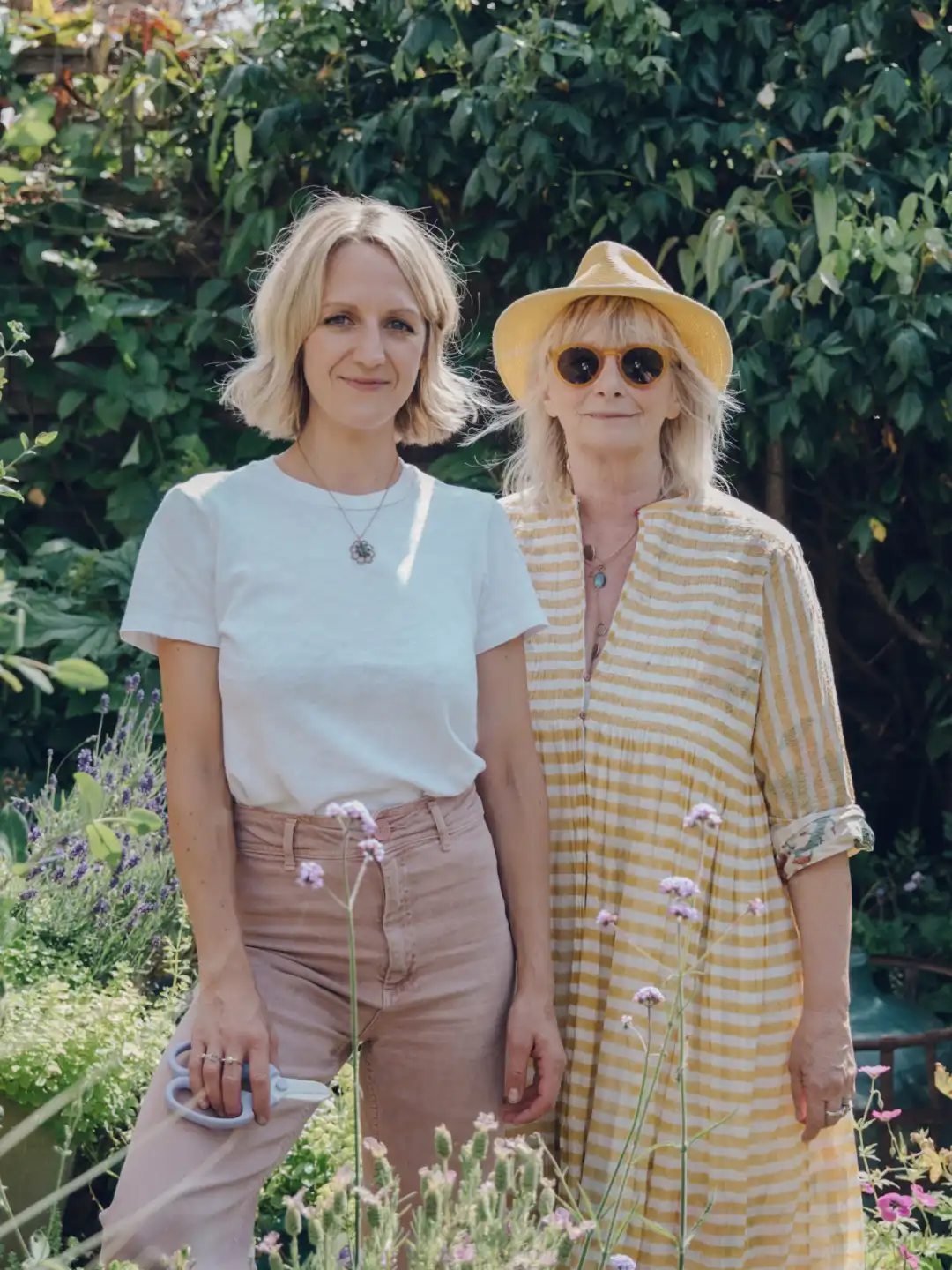 Learn the Art of Flower Pressing